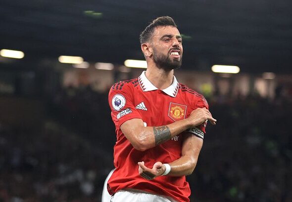 แฟร์นันเดสถูกวิจารณ์