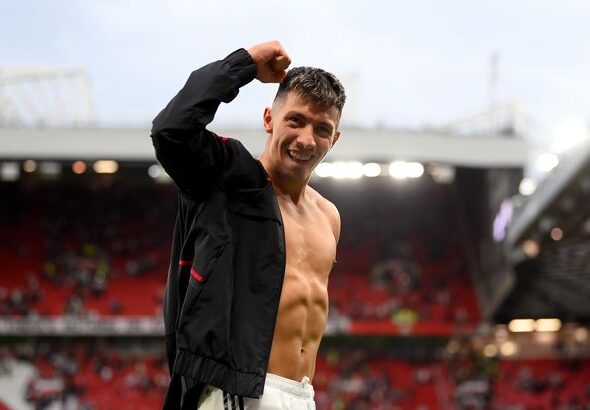 กองหลังปีศาจแดง