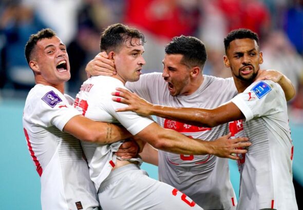 ยาคินบอสทีมชาติ